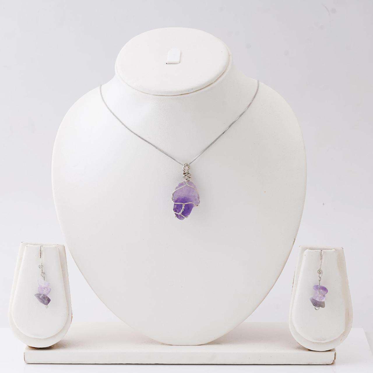 Handcrafted Set of Amethyst in its Natural form in Silver 925